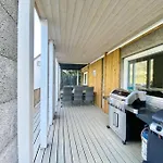 Semesterbostad Trolltunga Fjordview House, *