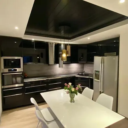 Semesterbostad Trolltunga Fjordview House,