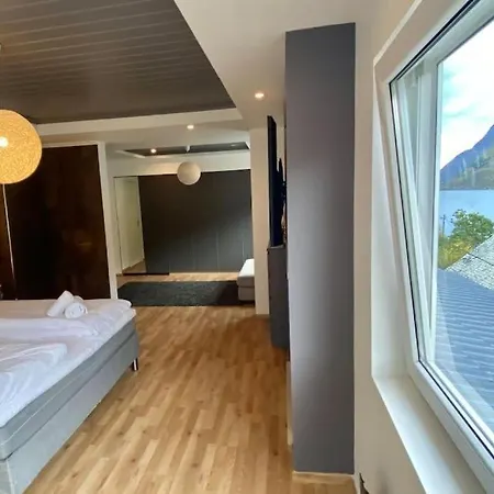 Trolltunga Fjordview House, *