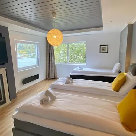 Trolltunga Fjordview House, Ferienhaus