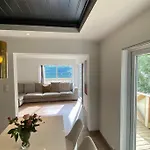 Prázdninový dům Trolltunga Fjordview House, *